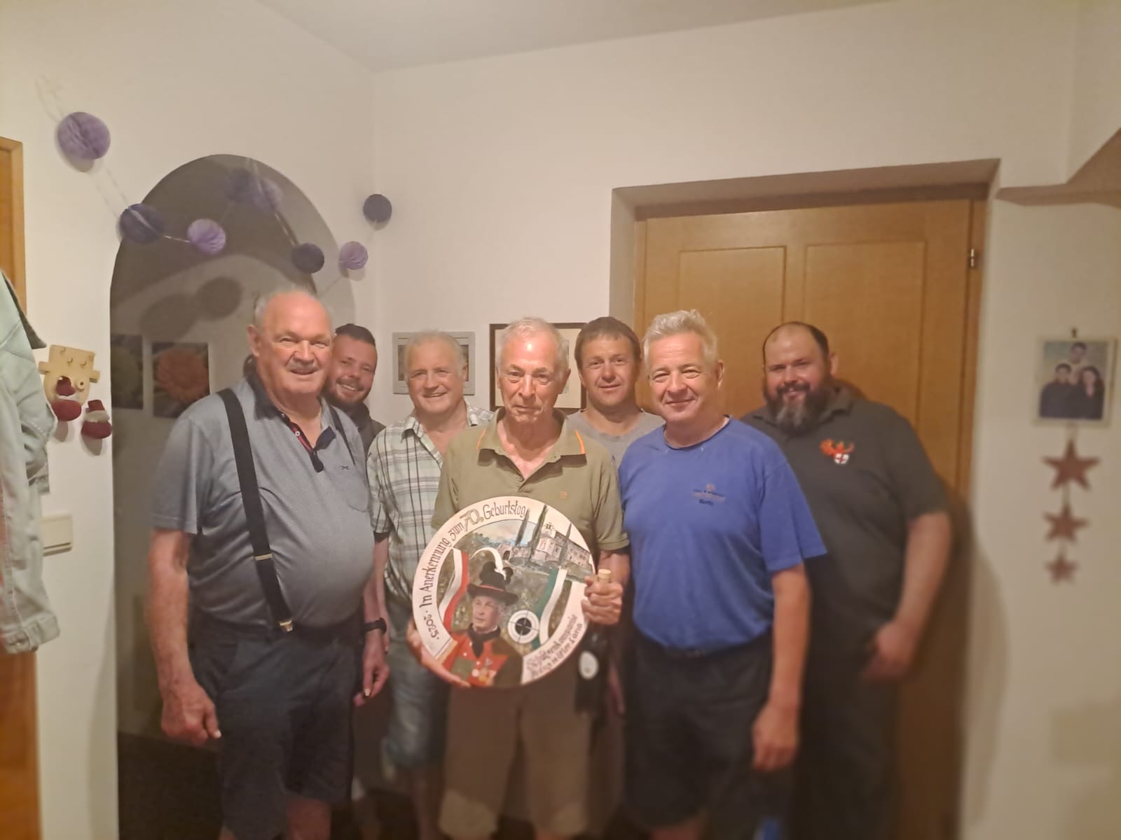 Foto: v.l. Eduard Graber, Dominik Winkler, Konrad Mairhofer, Alois Gruber, Joachim Trientbacher, Martin Flatz, Philipp Holzner