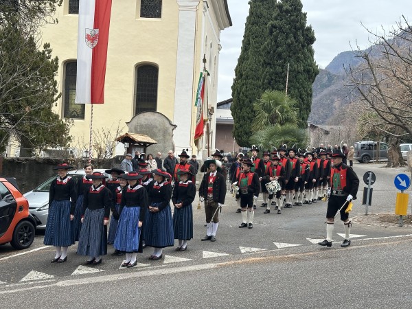 2026_Nals_JHV Neuwahlen Abmarsch1