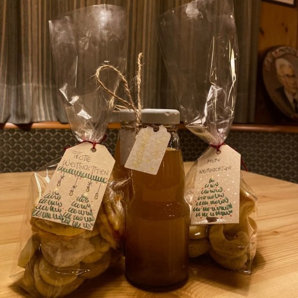 SKAH Kekse und Punsch