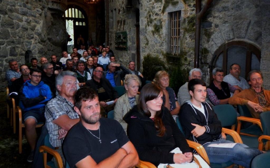 2014_Brunnenburg Dorf Tirol Bezirk_Bezirksklausur Offen Gredt 1