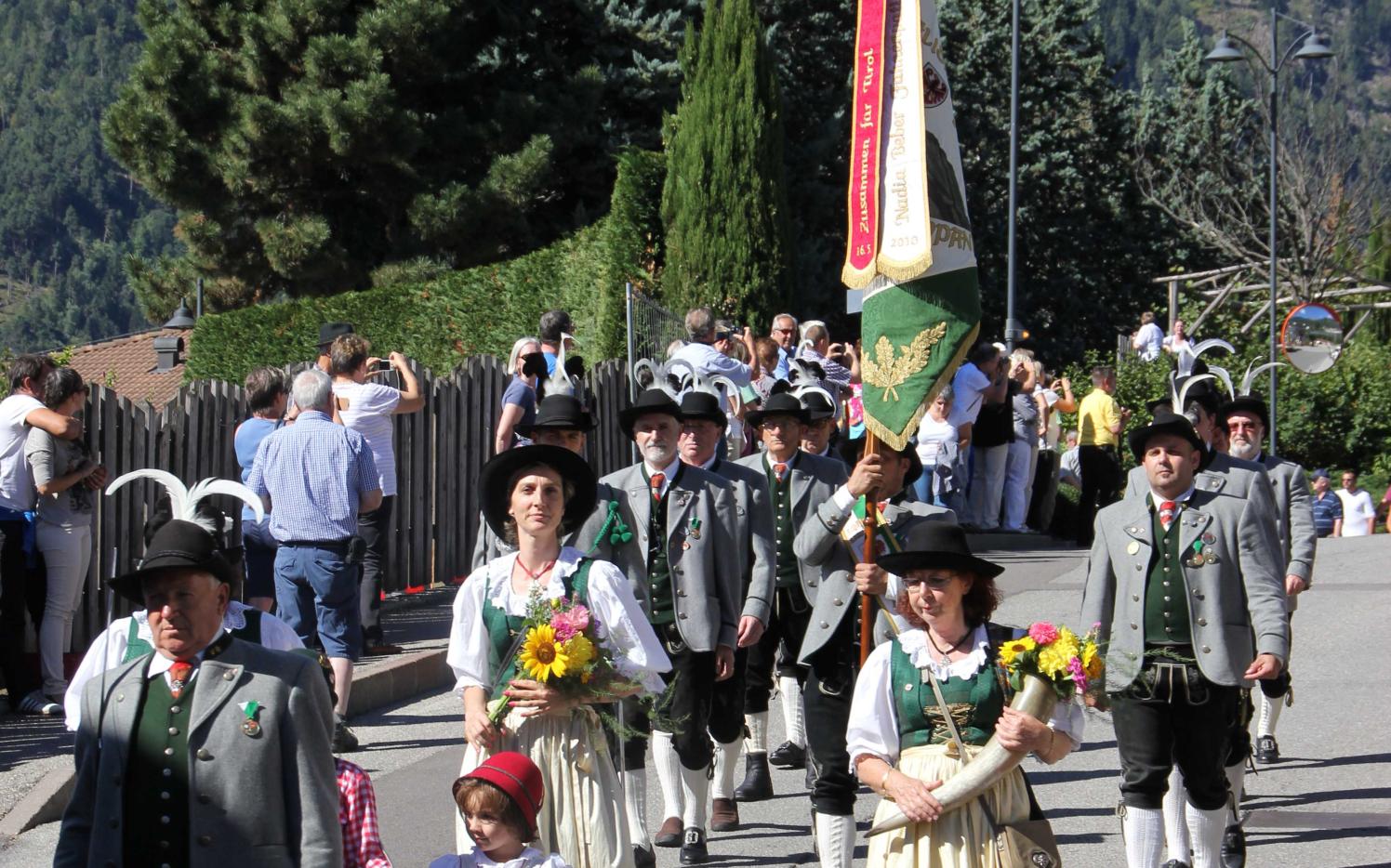 2015_Schenna_Herbstfest Schenna Umzug 003