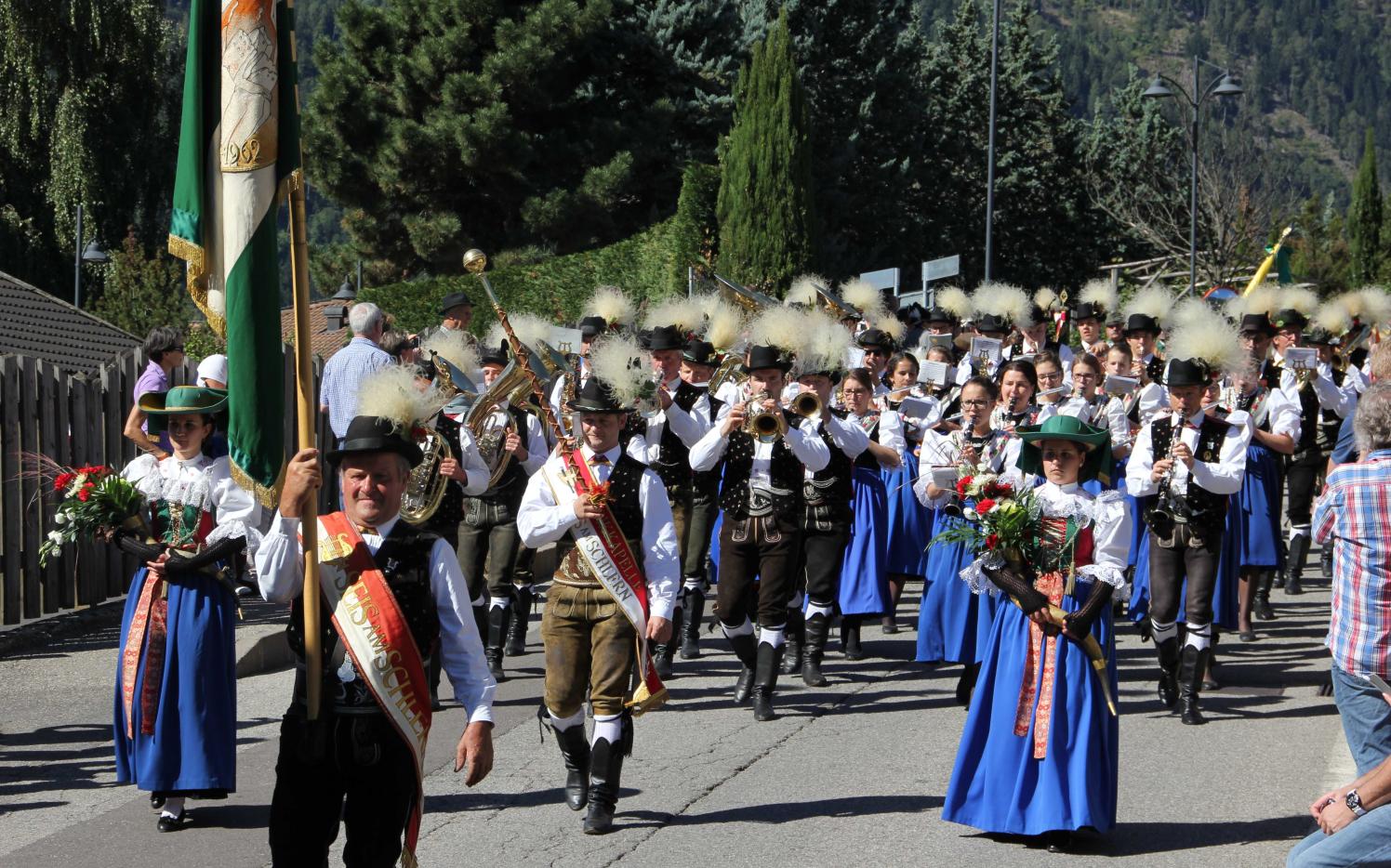 2015_Schenna_Herbstfest Schenna Umzug 004