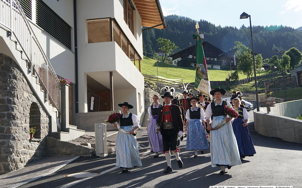 2018_Walten_Johannes Prozession 02